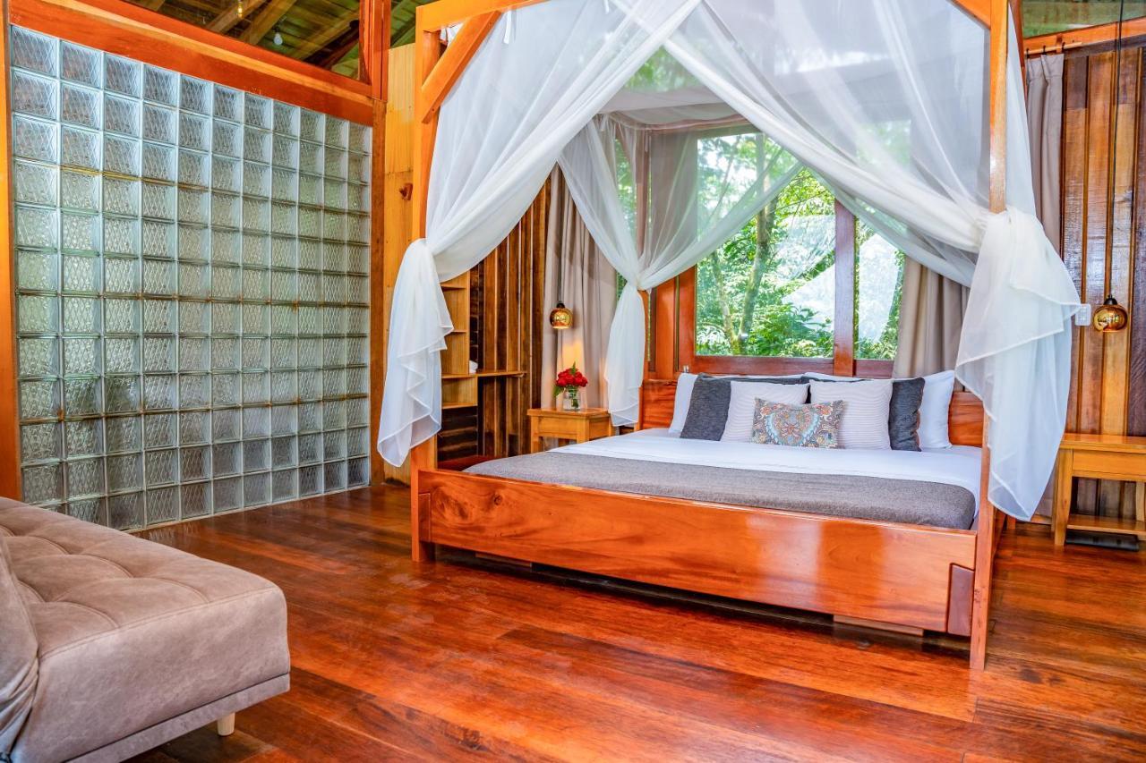 Heimatlos Amazon Lodge 普约 外观 照片