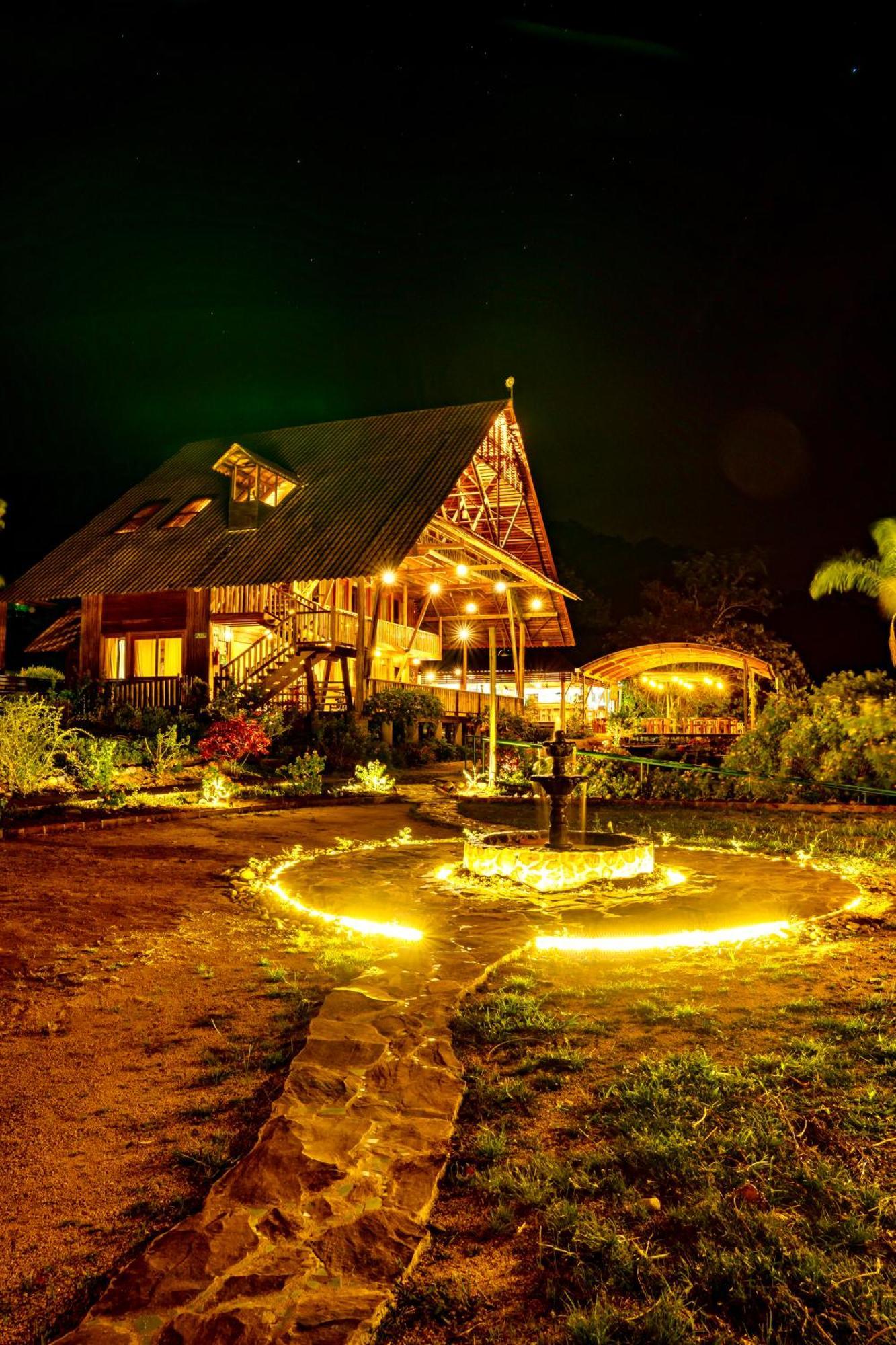 Heimatlos Amazon Lodge 普约 外观 照片