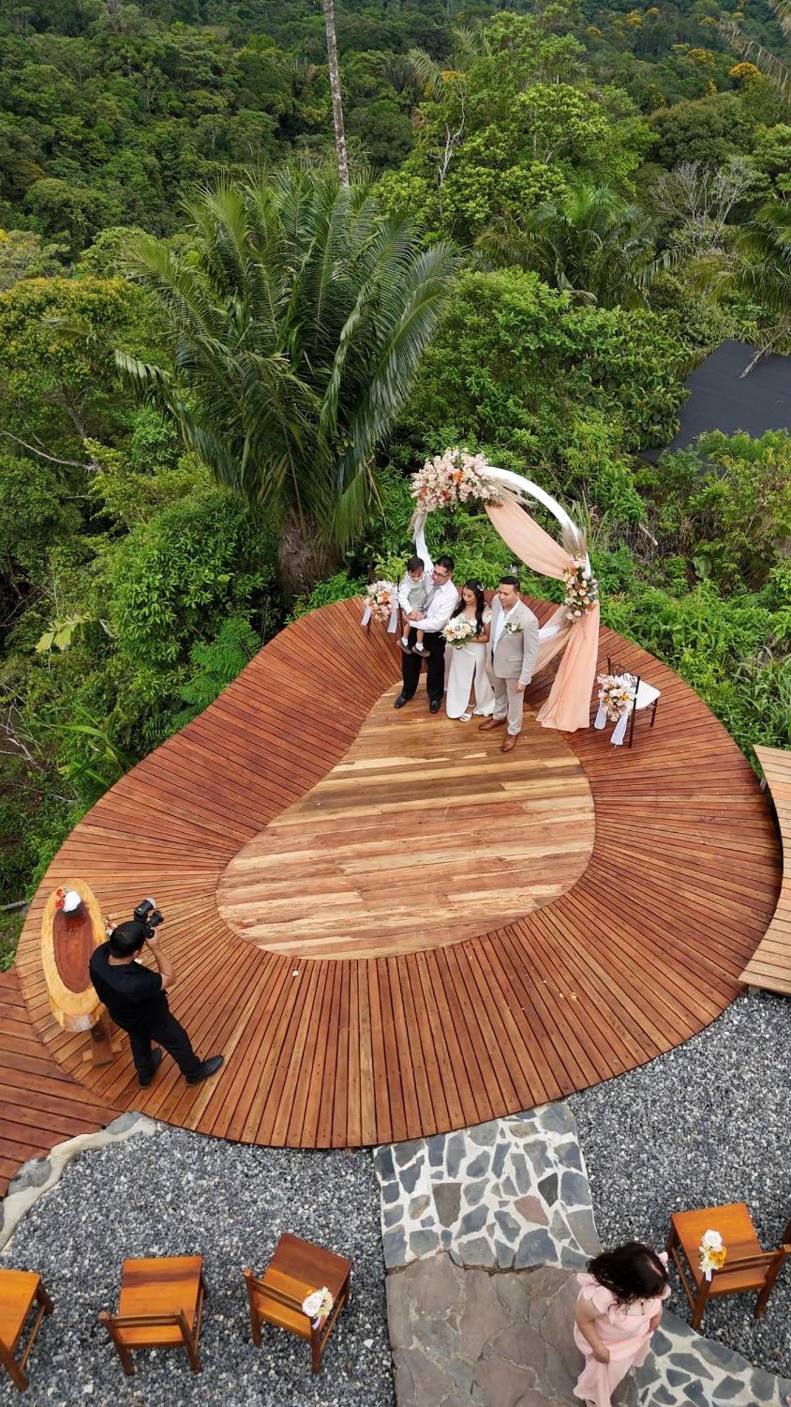 Heimatlos Amazon Lodge 普约 外观 照片